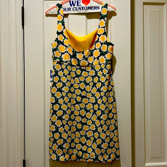 BRAND NEW ! Diane VonFurstenberg Short dress Size 10, Brand New - Picture 2 of 5